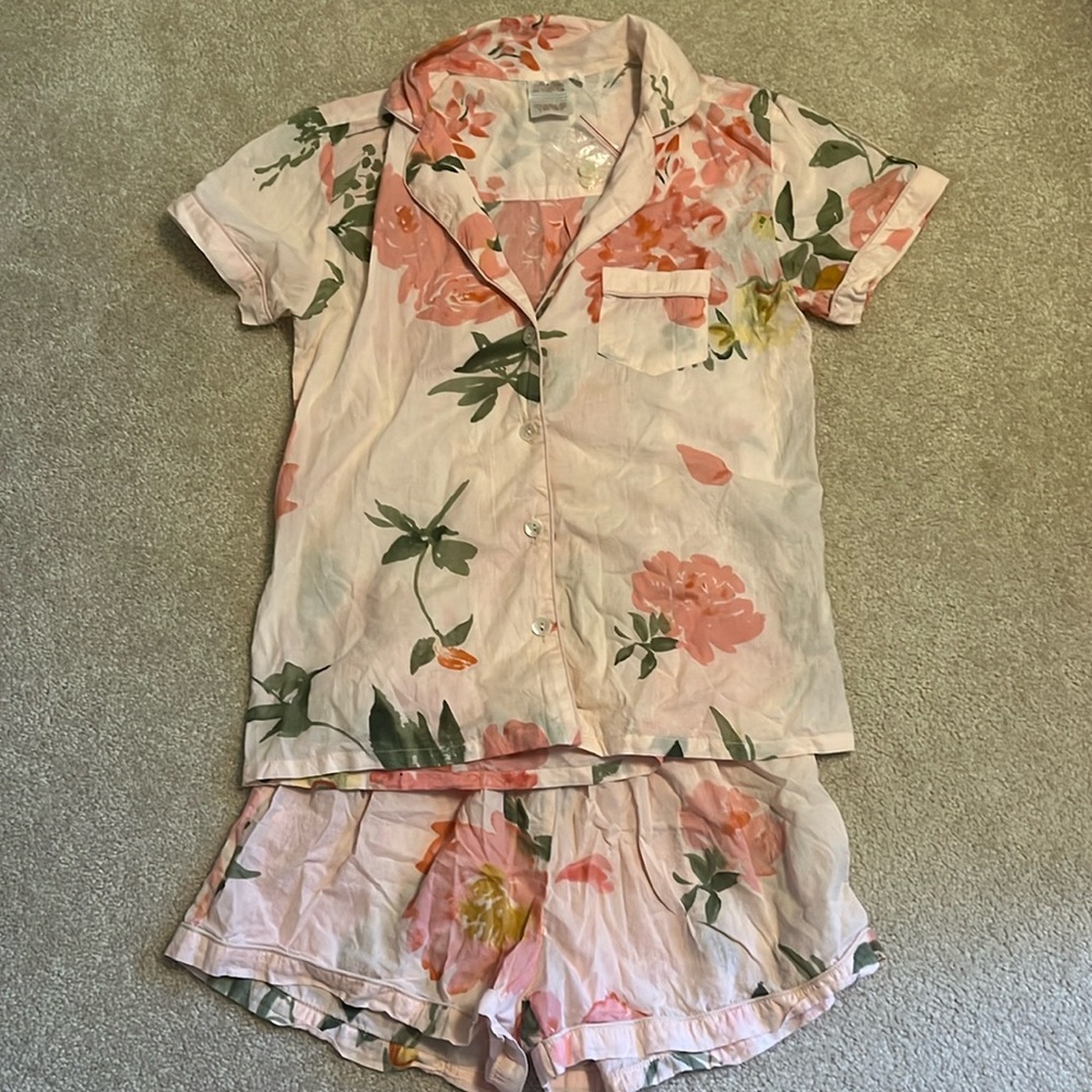 Plum Pretty Sugar Floral Pajamas
